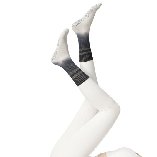 Round Toe Crew Grip Socks