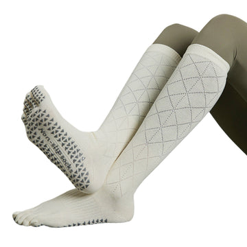 Full Toe Scrunch Knee High Grip Socks